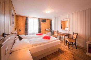 Quad Room1