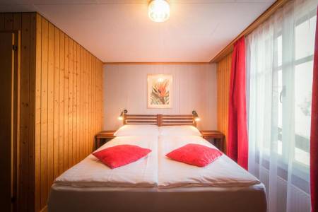 Hotel Tell and Apartments22