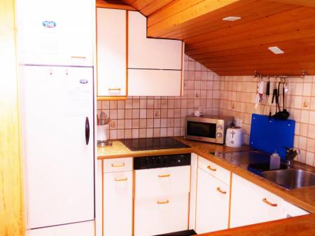 Hotel Tell and Apartments30